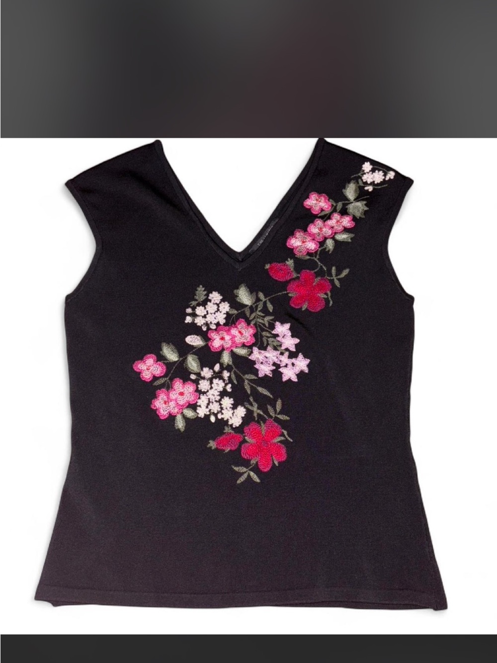 Y2K 2000s Embroidered Bead Floral V Neck Tank Top- The Limited